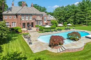 8 Vista Ln, Brookville, NY 11545 - Photo 46