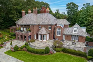 8 Vista Ln, Brookville, NY 11545 - Photo 42