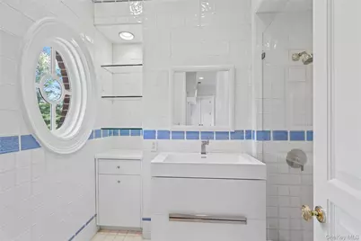 8 Vista Lane, Brookville, NY 11545 - Photo 36