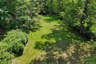210 Rockland Road, Pearl River, NY 10965 - Photo 10
