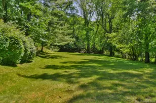 210 Rockland Rd, Pearl River, NY 10965 - Photo 6