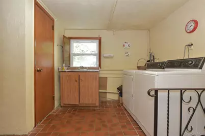 210 Rockland Road, Pearl River, NY 10965 - Photo 24