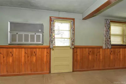 210 Rockland Road, Pearl River, NY 10965 - Photo 26