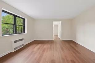 147-10 84th Rd, Briarwood, NY 11435 - Photo 8