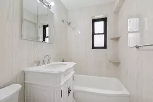 147-10 84th Rd, Briarwood, NY 11435 - Photo 14