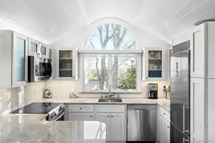 67 North Rd, Hampton Bays, NY 11946 - Photo 6