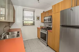 139-15 83 Ave, Briarwood, NY 11435 - Photo 12