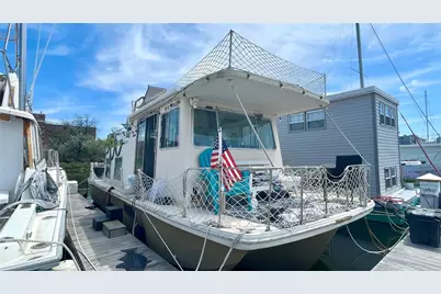 360 Beach 59th Street #C2 Dock, Arverne, NY 11692 - Photo 4