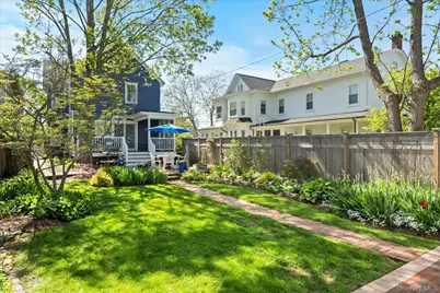 604 Main Street, Greenport, NY 11944 - Photo 6