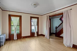 604 Main St, Greenport, NY 11944 - Photo 10