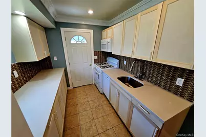 30 Eugene Drive, Kings Park, NY 11754 - Photo 6