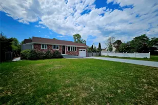 30 Eugene Dr, Kings Park, NY 11754 - Photo 10