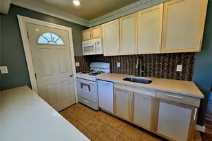 30 Eugene Dr, Kings Park, NY 11754 - Photo 12