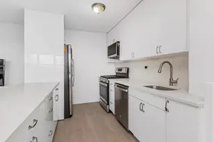 555 Kappock St, Bronx, NY 10463 - Photo 8