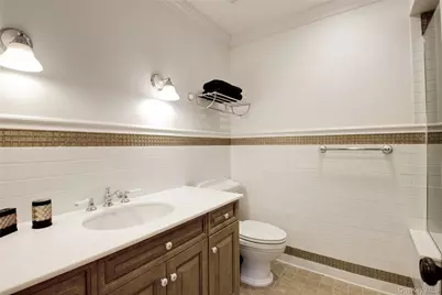 25 The Oaks, Roslyn, NY 11576 - Photo 26