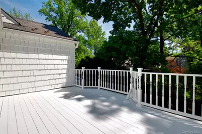 25 The Oaks, Roslyn, NY 11576 - Photo 24