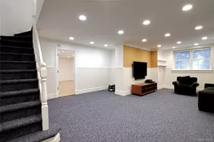 25 The Oaks, Roslyn, NY 11576 - Photo 32