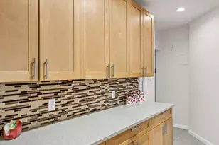 640 W 231st St, Bronx, NY 10463 - Photo 14