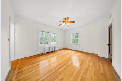 681 W 231st Street, Bronx, NY 10463 - Photo 14