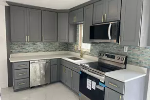 1963 Central Dr N, East Meadow, NY 11554 - Photo 10