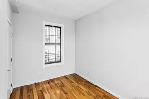 34-21 9th St, Astoria, NY 11106 - Photo 14