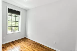 34-21 9th St, Astoria, NY 11106 - Photo 18