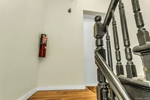 34-21 9th St, Astoria, NY 11106 - Photo 20