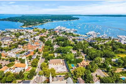 78 Walker Avenue, Sag Harbor, NY 11963 - Photo 2