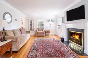 19 Reynal Rd, White Plains, NY 10605 - Photo 4