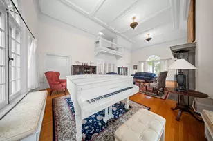 10-08 Shore Rd, Douglaston, NY 11363 - Photo 10