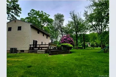 121 Sunset Road, Blauvelt, NY 10913 - Photo 2