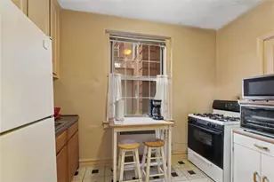 117-01 Park Ln S, Kew Gardens, NY 11418 - Photo 22