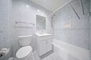 90 S Park Ave, Rockville Centre, NY 11570 - Photo 18