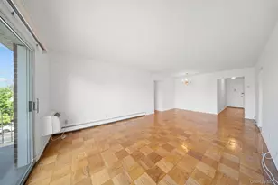 90 S Park Ave, Rockville Centre, NY 11570 - Photo 8
