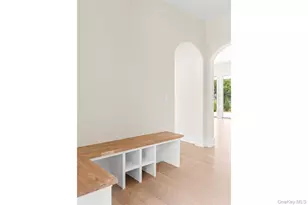 26 Pine Tree Rd, Southampton, NY 11968 - Photo 6