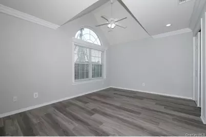 01 Overlook Drive #01, Farmingville, NY 11738 - Photo 8