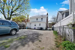 101 Baldwin Rd, Hempstead, NY 11550 - Photo 16