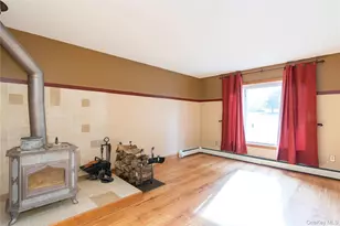 1 Davis Ct, Hopewell Junction, NY 12533 - Photo 6