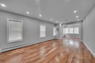 92-17 92nd St, Woodhaven, NY 11421 - Photo 4