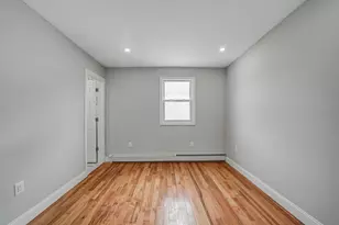 92-17 92nd St, Woodhaven, NY 11421 - Photo 14