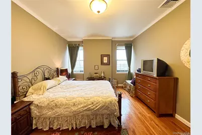 62-10 Woodside Avenue #311, Woodside, NY 11377 - Photo 4