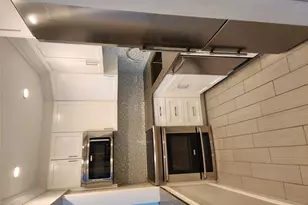 1 Bengeyfield Dr, East Williston, NY 11596 - Photo 8