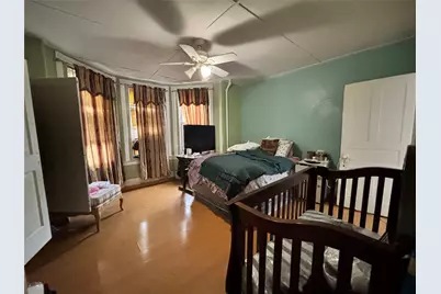 556 Van Cortlandt Park Avenue, Yonkers, NY 10705 - Photo 10