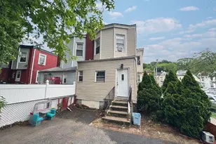 556 Van Cortlandt Park Ave, Yonkers, NY 10705 - Photo 16