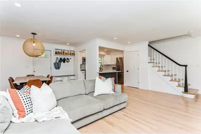 24 Wappanocca Avenue #A, Rye, NY 10580 - Photo 2