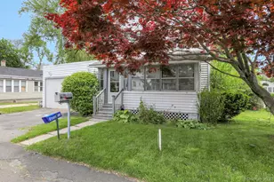 100 Harwich St, Kingston, NY 12401 - Photo 2