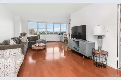 555 Kappock Street #18C, Bronx, NY 10463 - Photo 1