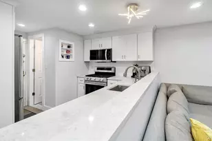 19 Barstow Rd, Great Neck, NY 11021 - Photo 16