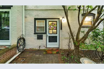 19 Barstow Road #G, Great Neck, NY 11021 - Photo 6