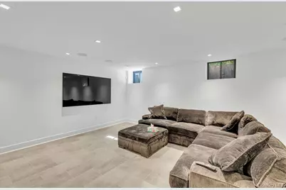 16204 12th Road, Whitestone, NY 11357 - Photo 26